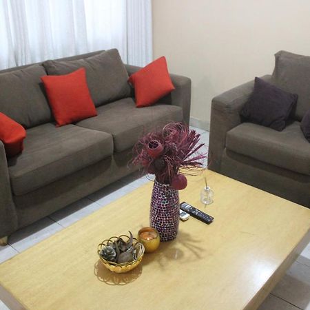 Hillside Gardens Ltd Hotel ลากอส ภายนอก รูปภาพ